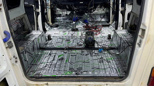 Виброизоляция багажника УАЗ Хантер